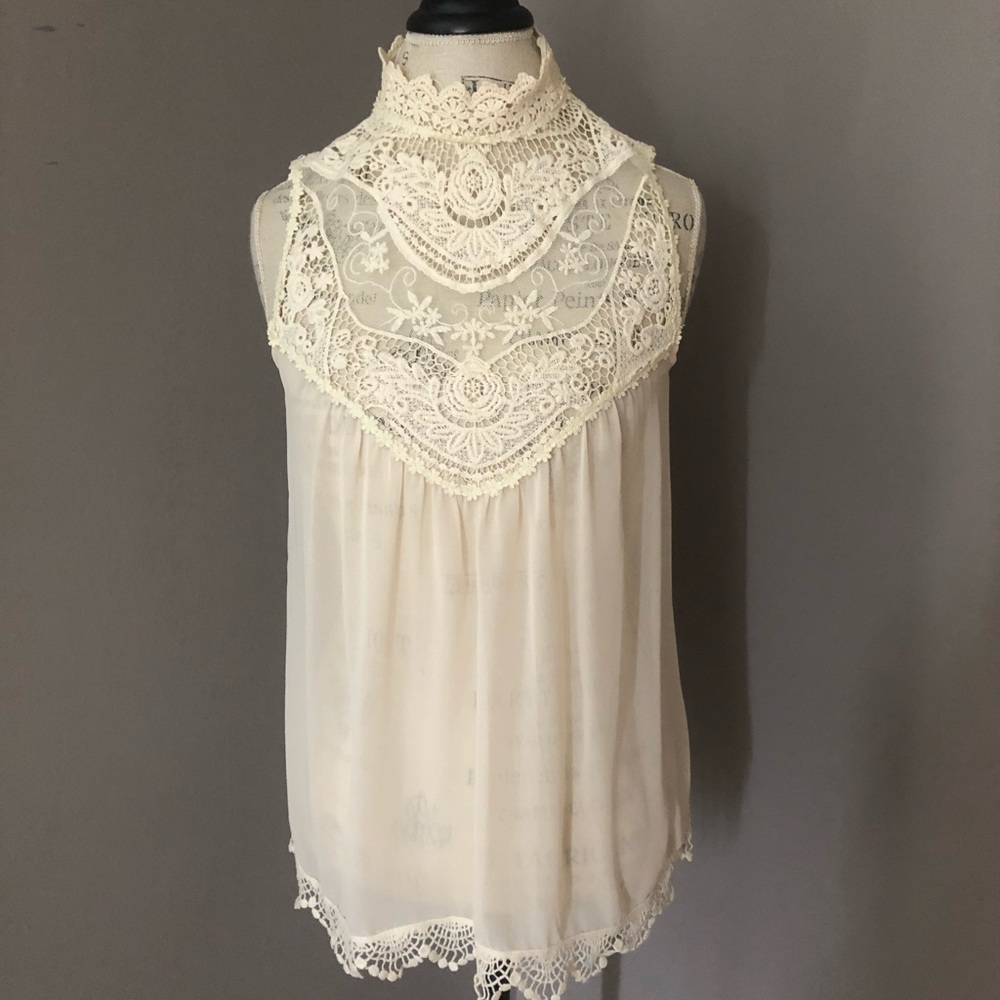 blaque label high neck lack top